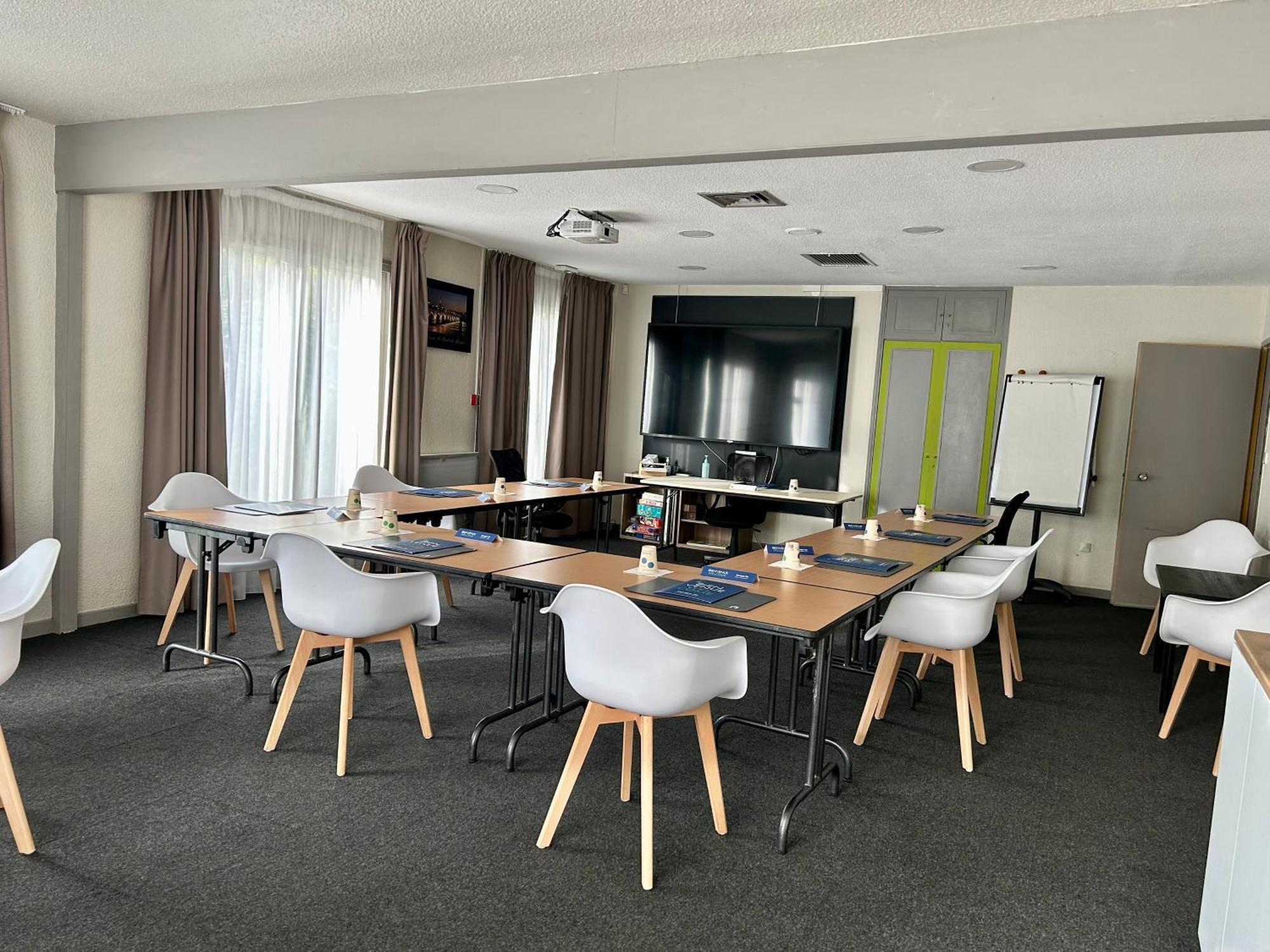 Campanile Bordeaux Sud - Gradignan-talence Hotel 3*